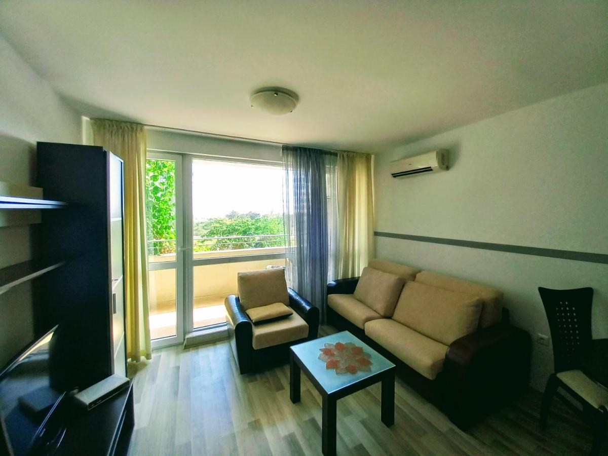 Seaview Apartment Butterfly Слънчев бряг Екстериор снимка