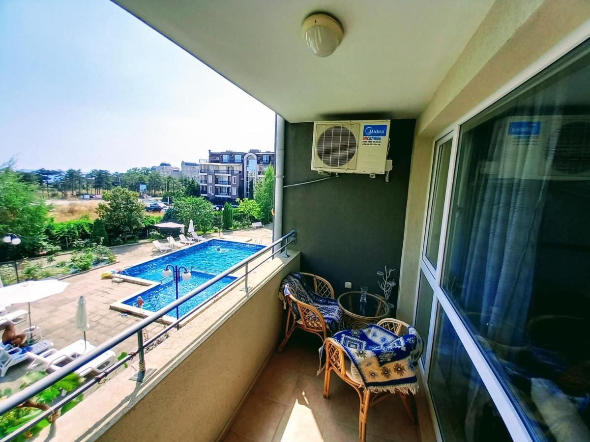 Seaview Apartment Butterfly Слънчев бряг Екстериор снимка